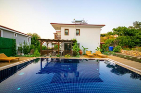 Villa Jasmin Daily Weekly Rentals